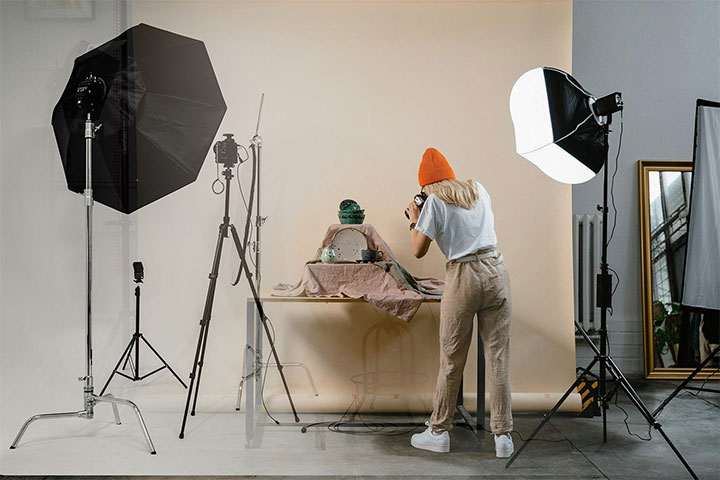 CRM & Contract Management CRM & Contract Management