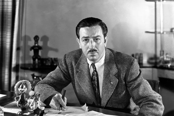 والت دیزنی (Walt Disney)